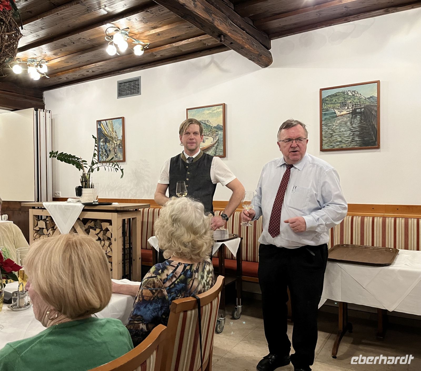 Hotelchef Hr. Pernkopf und Sohn, der Juniorchef