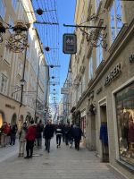 In der berühmten Getreidegasse