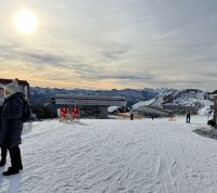 Und ein unglaubliches Panorama bis zum Dachstein