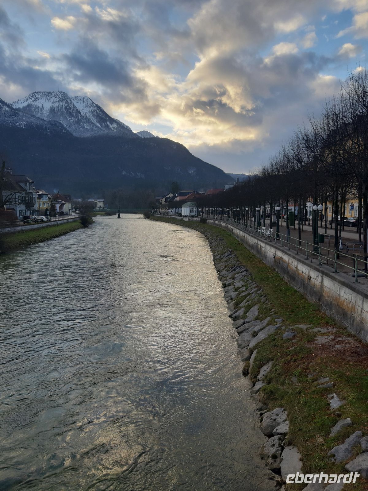 Bad Ischl - hier die Traun, der Hauptfluss des Salzkammergutes