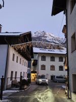 Fulpmes Ortmitte mit Blick zur Serles