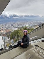 Reisebegleitung Ria am Absprungbalken