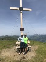 alle auf 2074 hm angekommen!