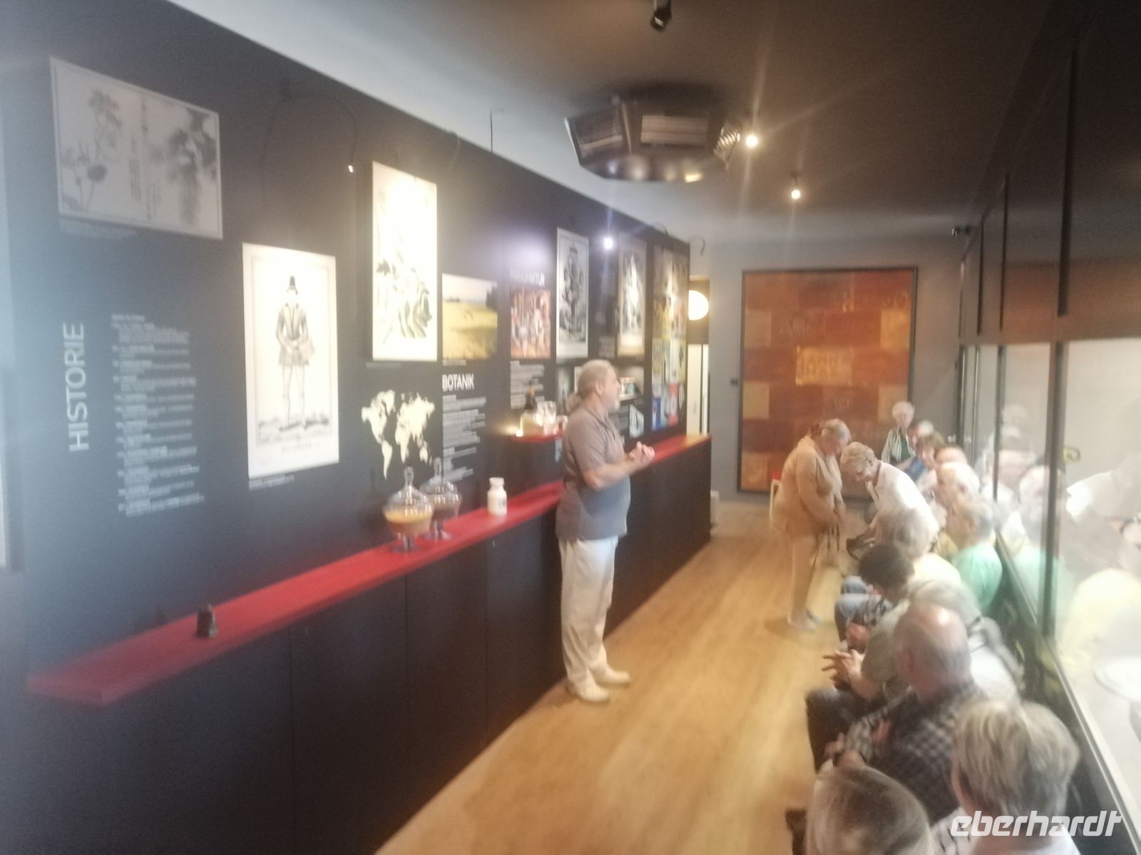 Rainer Baumgartner - der Chef - begrüßt die Gäste persönlich! Senferei Annamax in Bad Goisern