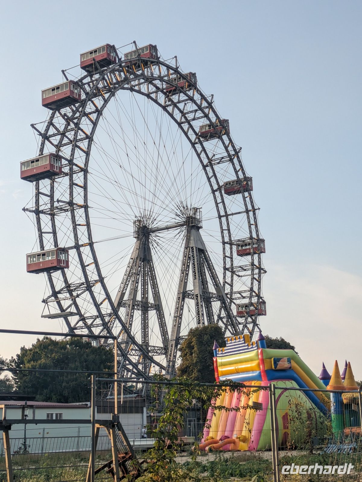 Am Abend besuchten wir den Prater und natürlich auch des Wahrzeichen, das Riesenrad