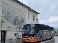 Bahnhofsvorplatz in Puchberg