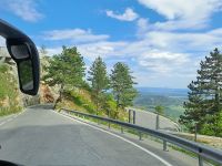 Kurverreiche Auf-und Abfahrt zur Hohen Wand 