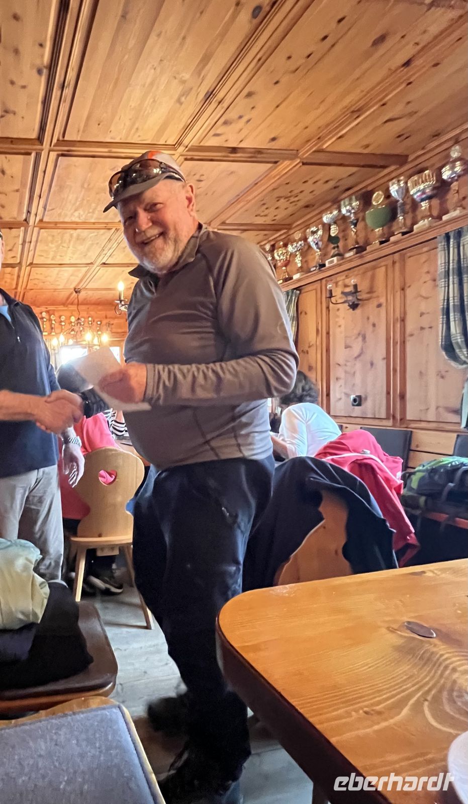 aber erstmal gab es von der Wandergruppe ein Dankeschön