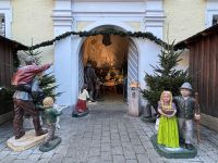 59-wunderschöne Krippe und Figuren