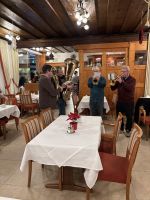 82-im Hotel wird das Schlechte des alten Jahres weggeblasen