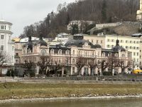 97-Cafe` Bazar-beliebter Künstlertreffpunkt früher-u.a. war Marlene Dietrich hier