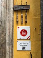 105-hier wurde geklingelt bei ihm im dritten Stock