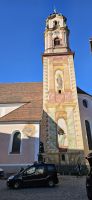 Kirche in Mittenwald &ndash; &copy; Ria Heilmann (Eberhardt TRAVEL)