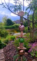 Bad Goisern - im Garten von Rainer und Doris - liebevolle Keramik-Accessoires &ndash; &copy; Anke Nicke (Eberhardt TRAVEL)