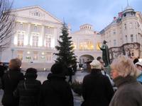 Blick zum Stadttheater
