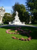 im Burggarten das Mozart-Debnkmal