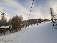 Fahrt mit dem Skilift hinauf auf die Gerlitzen