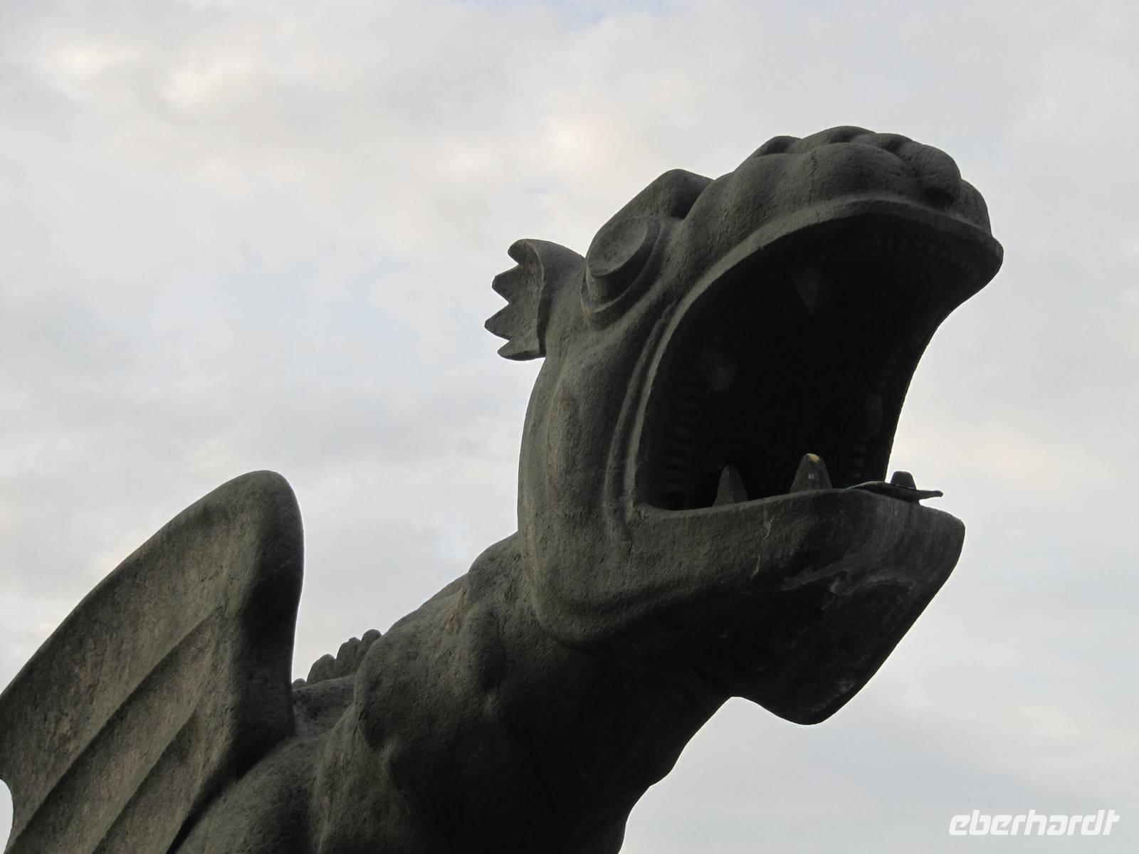 der gefährliche Lindwurm auf dem Neuen Platz von Klagenfurt