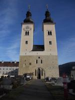 hier die stolze Westfassade der Domkirche