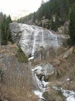 Wasserfall an der Talstation Mölltal-Gletscher