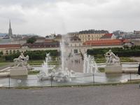 Wien, Belvedere, Wasserspiele im Park mit 