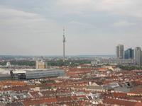 Wien  -  Blick zum Fernsehturm