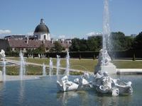 Wasserspiele im Park des 