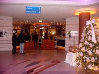 .... im Casino, zumindest in der noch ungefährlichen Vorhalle.