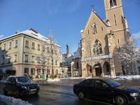 Der Brauereigasthof, unser Ziel zum Mittagessen, neben der St.Jakob Kirche in Villach.