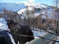 Auf der Passhöhe verläuft die Grenze zwischen Kärnten und dem Salzburger Land.