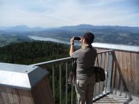 Vom Pyramidenkogel aus ist gut ins Kärntner Land zu fotografieren aber auch   ...