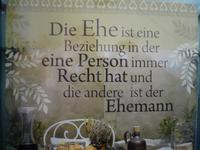 Auch der Spaß hat im Domladen seinen Platz !  (Oder ist es ernst ?)