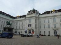 Hofbibliothek in der Hofburg auf dem Josefplatz