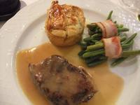 Das Hüftsteak war zart und lecker