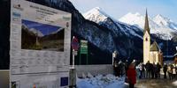 Der Großglocker -rechts neben der Kirchturmspitze- heute sensationell gut zu sehen! 
