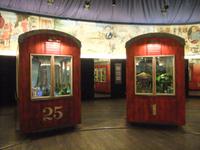 Historische Wagen des Riesenrades im Prater