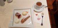 Kaffeetrinken beim Kirchenwirt in Reith 