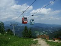 Mit der Seilbahn geht es wieder hinunter