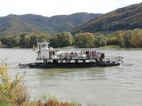 Rollfähre in Spitz