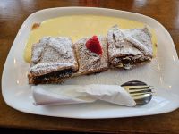 lecker Hausstrudel