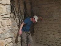 ...ach herje Bernd angekettet