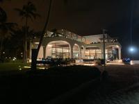 Hotelrestaurant am Strand von Salalah