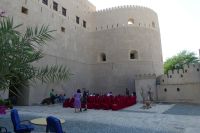  Picknick im Al Hazm Fort