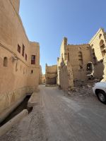 Rundgang im alten Dorf Al Hamra