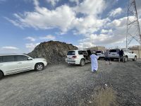 Fotostopp auf einem Hügel mit Blick auf Bahla 