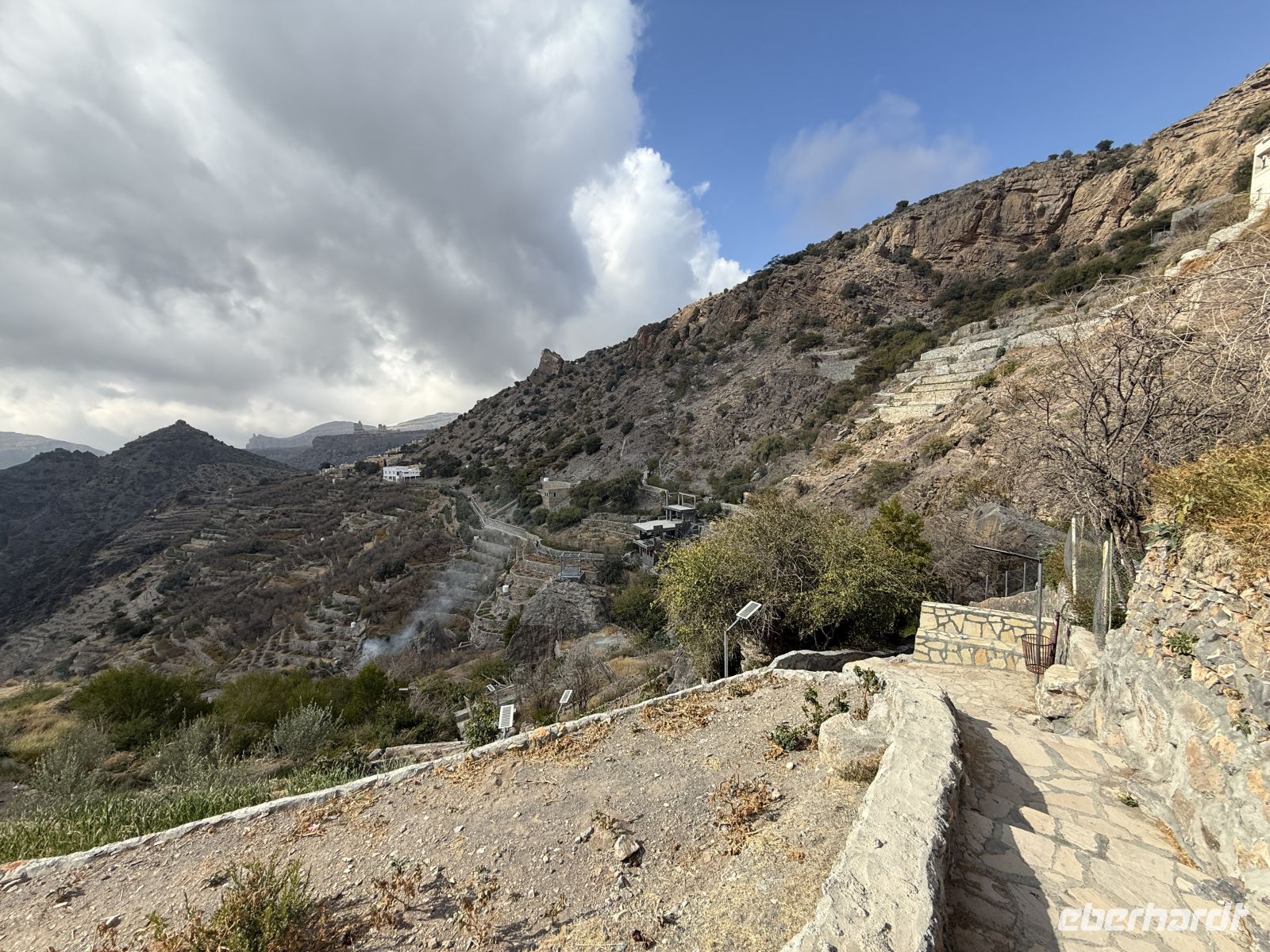 3 Dörfer Wanderung entlang schmaler Wasserkanäle - 1. Dorf: Al Uqr - 2. Dorf Al Ain - 3. Dorf: Al sherayjah