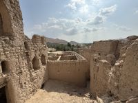 Rundgang in dem alten Dorf Birkat Al Mauz