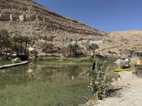 Spaziergang und Baden im Wadi Bani Khalid