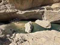 Spaziergang und Baden im Wadi Bani Khalid
