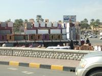 093 Sofa-Transport auf Arabisch